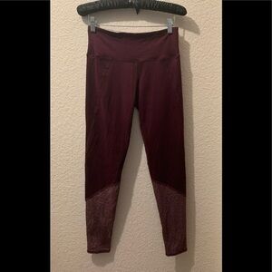 Splendid yoga pants size small